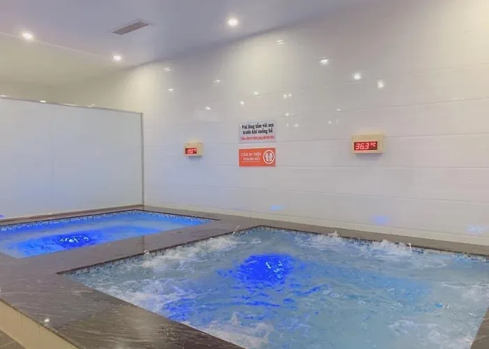 Hotel New 3*